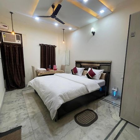 Homestay Comforts 500M From Amritsar Airport Exterior foto
