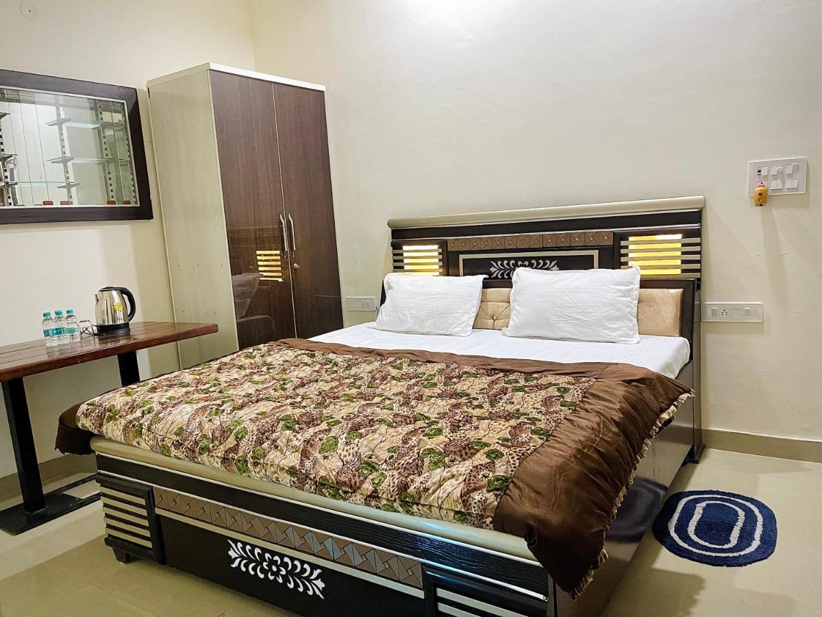 Homestay Comforts 500M From Amritsar Airport Exterior foto